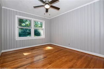 3809 Parkwood Drive, Greensboro, NC 27403 - Photo 12