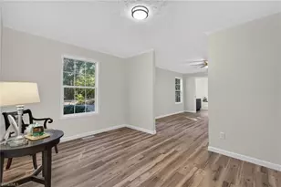 2304 Yellow Pine Dr, Graham, NC 27253 - Photo 10