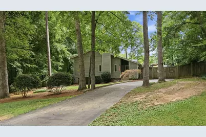 4009 Loch Lorien Road, Kernersville, NC 27284 - Photo 2