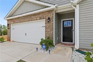 155 Crestview Ln, Lexington, NC 27295 - Photo 8