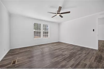 180 Christophers Court, Lexington, NC 27295 - Photo 18