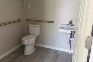 1002 Hasty School Rd, Thomasville, NC 27360 - Photo 6