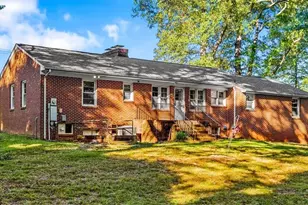 390 Mizpah Church Rd, Reidsville, NC 27320 - Photo 18