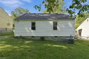 911 Portland St, Greensboro, NC 27403 - Photo 26