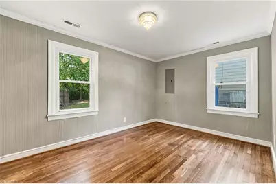 911 Portland Street, Greensboro, NC 27401 - Photo 18