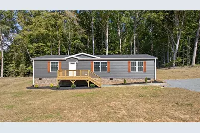 202 Christophers Court, Lexington, NC 27295 - Photo 2