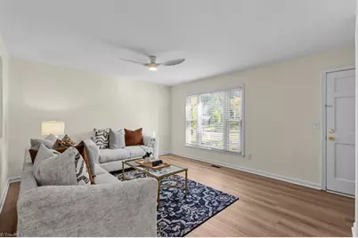 815 Tipperary Drive, Greensboro, NC 27406 - Photo 12