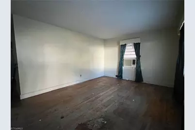 2839 N Glenn Avenue, Winston-Salem, NC 27105 - Photo 4