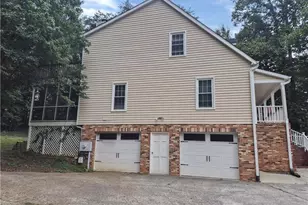 5710 Windworth Dr, Winston-Salem, NC 27106 - Photo 4