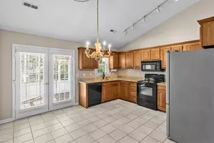 1703 Foxhall Ln, Greensboro, NC 27410 - Photo 18