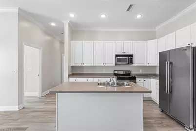113 N Church Street #206, Greensboro, NC 27401 - Photo 2