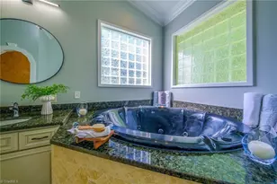 1703 River Knoll Ct, Greensboro, NC 27409 - Photo 28