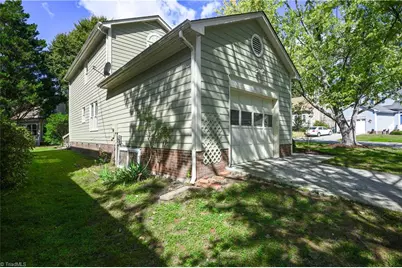 5 Irving Park Lane, Greensboro, NC 27455 - Photo 4