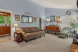 926 Chatfield Dr, Jamestown, NC 27282 - Photo 6