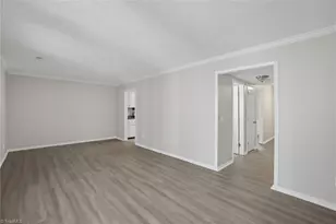 4080 Huntingreen Ln, Winston-Salem, NC 27106 - Photo 14