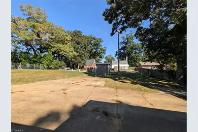 207 Springfield Road, High Point, NC 27263 - Photo 26