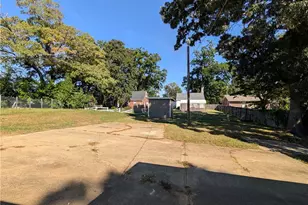 207 Springfield Rd, High Point, NC 27263 - Photo 26