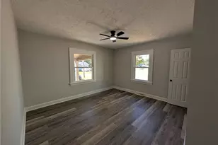 207 Springfield Rd, High Point, NC 27263 - Photo 10