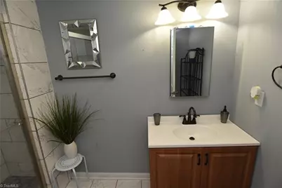 1314 First Street E, Winston-Salem, NC 27101 - Photo 6