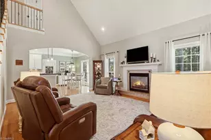347 Kiawah Island Dr, Winston-Salem, NC 27107 - Photo 4