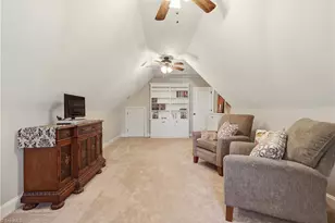 347 Kiawah Island Dr, Winston-Salem, NC 27107 - Photo 10