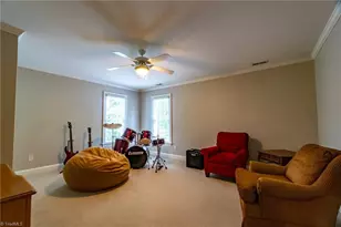 6100 Lomond Dr, Summerfield, NC 27358 - Photo 28