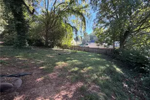 1011 Manly Street, Winston-Salem, NC 27105 - Photo 18