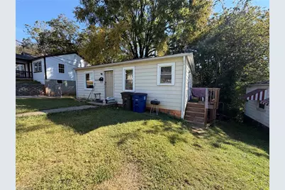 1011 Manly Street, Winston-Salem, NC 27105 - Photo 2