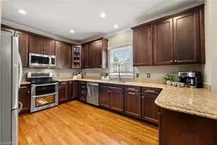 101 Thora Dr, Jamestown, NC 27282 - Photo 10
