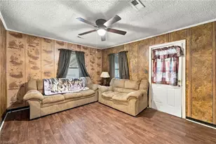 2243 Durham St Ext, Burlington, NC 27217 - Photo 16