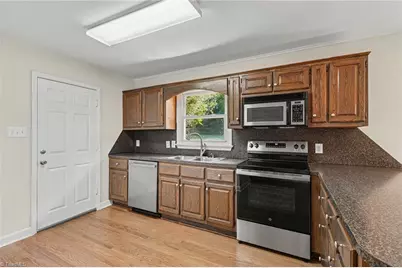 324 Silver Avenue, Asheboro, NC 27203 - Photo 14
