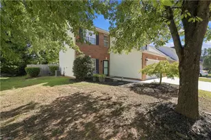15 Pilot Ridge Ct, Greensboro, NC 27407 - Photo 4