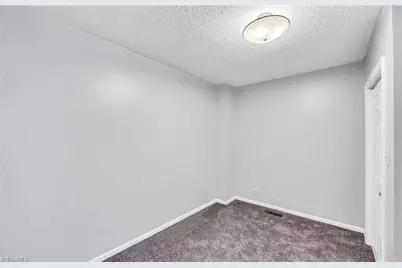 728 Osborne Street, Eden, NC 27288 - Photo 8