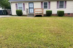 1006 Tuscaloosa St, Greensboro, NC 27406 - Photo 1