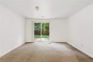 3737 Winborne Ln, Greensboro, NC 27410 - Photo 36