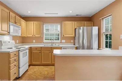 3737 Winborne Lane, Greensboro, NC 27410 - Photo 10