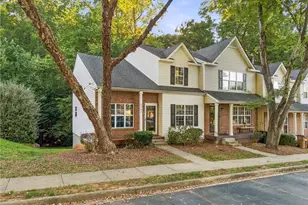 3737 Winborne Ln, Greensboro, NC 27410 - Photo 2