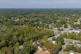1055 Fisher Ferry St, Thomasville, NC 27360 - Photo 40