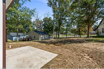 1055 Fisher Ferry Street, Thomasville, NC 27360 - Photo 30