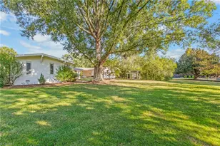 611 Burning Tree Cir, High Point, NC 27265 - Photo 42