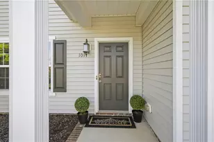 1017 Scotch Pine Way, Mebane, NC 27302 - Photo 4