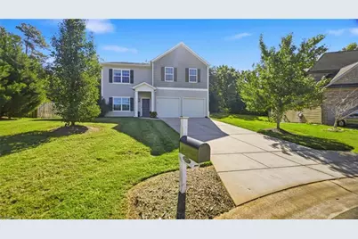 1017 Scotch Pine Way, Mebane, NC 27302 - Photo 2