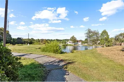 765 Spinning Wheel Point, High Point, NC 27265 - Photo 20