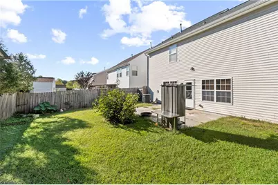 765 Spinning Wheel Point, High Point, NC 27265 - Photo 18