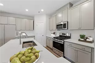 4069 Stallion St, High Point, NC 27262 - Photo 18