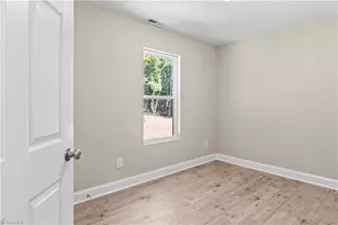 445 Buick St, Winston-Salem, NC 27101 - Photo 22
