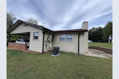 305 Kingston Drive, King, NC 27021 - Photo 28