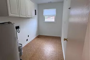 305 Kingston Dr, King, NC 27021 - Photo 14