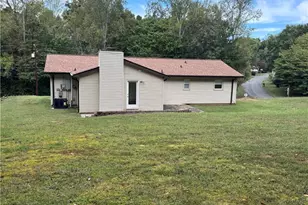 305 Kingston Dr, King, NC 27021 - Photo 32