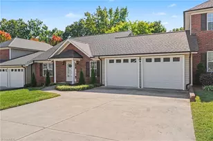 725 S Main St, Asheboro, NC 27203 - Photo 2